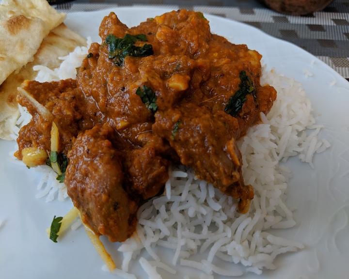 Darsch Tandoori